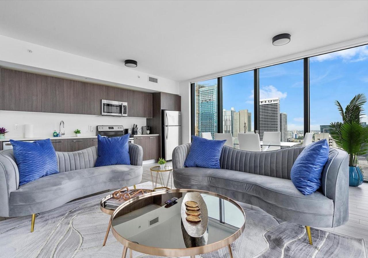 X-lounge Ii - Highrise In The Heart Of Downtown With Rooftop Pool & Skyline Views Apartamento