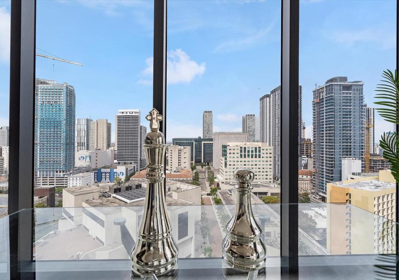 X-lounge Ii - Highrise In The Heart Of Downtown With Rooftop Pool & Skyline Views Apartamento *