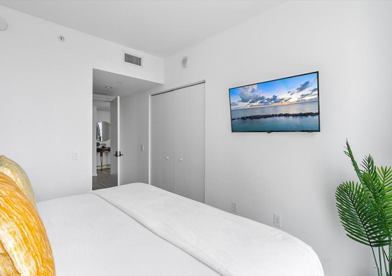 Apartamento X-lounge Ii - Highrise In The Heart Of Downtown With Rooftop Pool & Skyline Views *